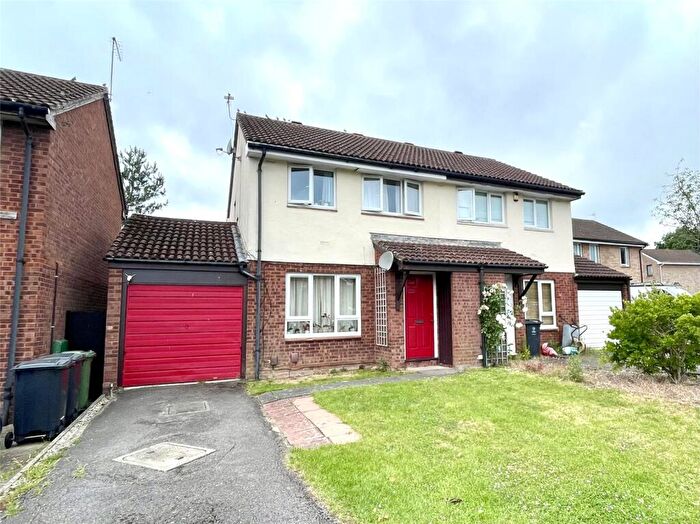 3 Bedroom Semi Detached House To Rent In Bosworth Road, Grange Park, Swindon, Wiltshire, SN5