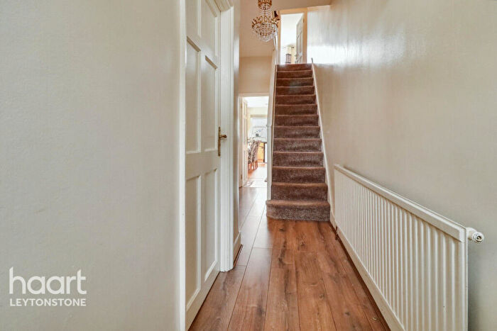 3 Bedroom Terraced House For Sale In Pretoria Road, London, E11