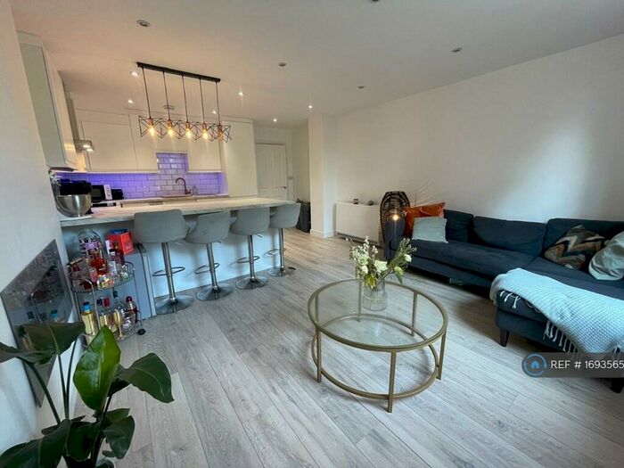 3 Bedroom Maisonette To Rent In Ranmoor Road, Sheffield, S10