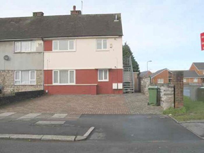 2 Bedroom Flat To Rent In Bishopston Road, Caerau, Cardiff, CF5