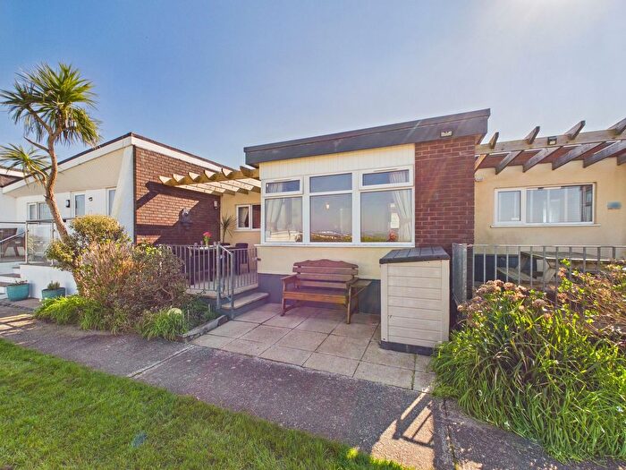 2 Bedroom Bungalow For Sale In Widemouth Bay Holiday Village, Bude, EX23