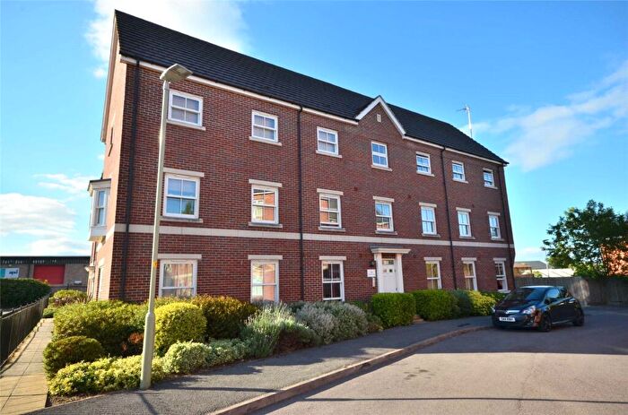 2 Bedroom Apartment For Sale In Tolsey Gardens, Tuffley, Gloucester, GL4