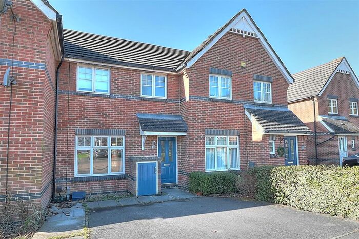 3 Bedroom Terraced House To Rent In Barn Piece, Knightwood Park, Chandlers Ford, SO53