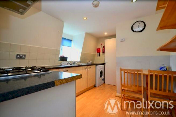 1 Bedroom Flat To Rent In Colson Road, CR0