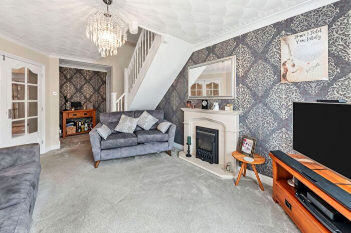 3 Bedroom End Of Terrace House For Sale In Eliot Road, Royston, SG8