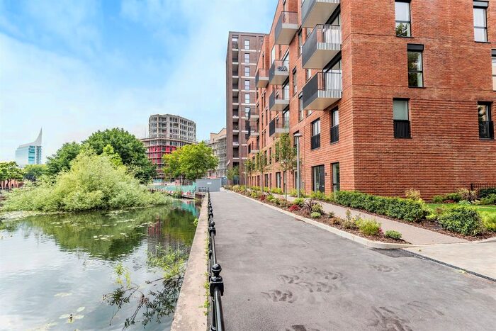 2 Bedroom Flat To Rent In Joseph Huntley Walk, Reading, RG1