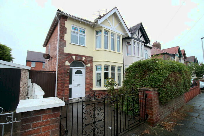 3 Bedroom Semi-Detached House To Rent In Cheddar Avenue, FY4