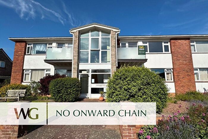 2 Bedroom Flat For Sale In Lympstone, Exmouth, EX8