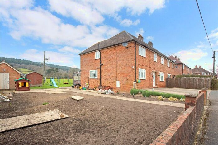 4 Bedroom Semi-Detached House For Sale In Warwick Close, Dorking, RH5