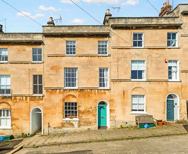 3 Bedroom Terraced House To Rent In Highbury Place, Bath, BA1
