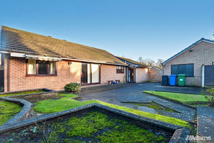 3 Bedroom Bungalow For Sale In Portola Close, Grappenhall, WA4