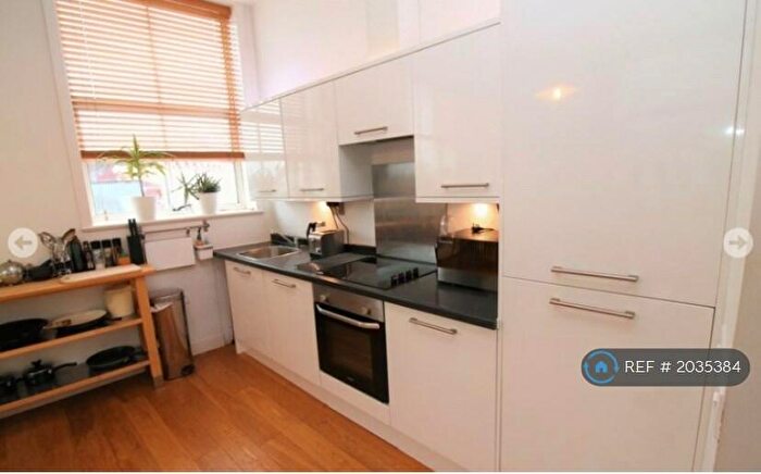 2 Bedroom Flat To Rent In Ashton, Bristol, BS3