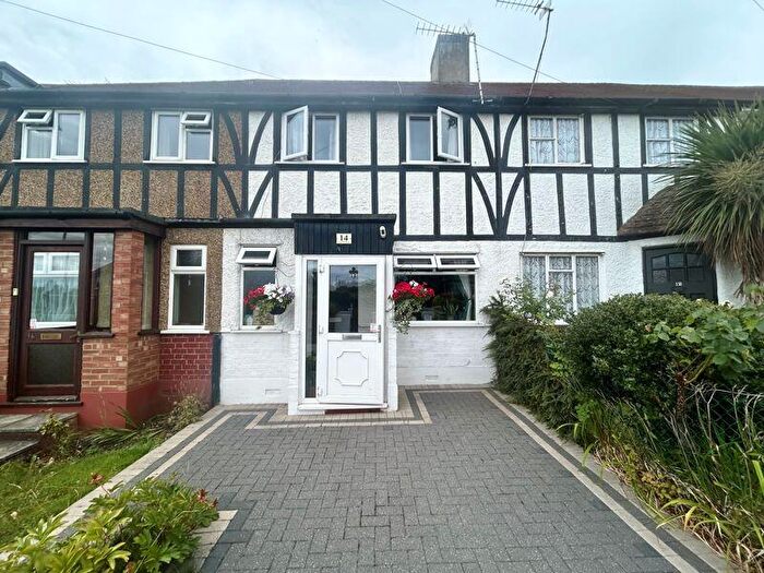 2 Bedroom Terraced House For Sale In Stokesby Road, Chessington, KT9