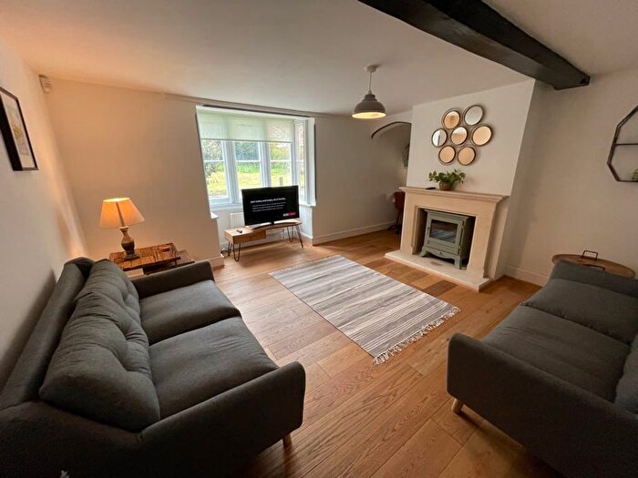 2 Bedroom Flat To Rent In Chilton, OX11