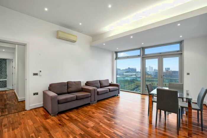 2 Bedroom Flat To Rent In Church Road, Southend On Sea, SS1