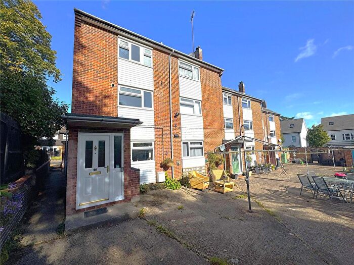2 Bedroom Duplex For Sale In Grange Gardens, Ware, Hertfordshire, SG12