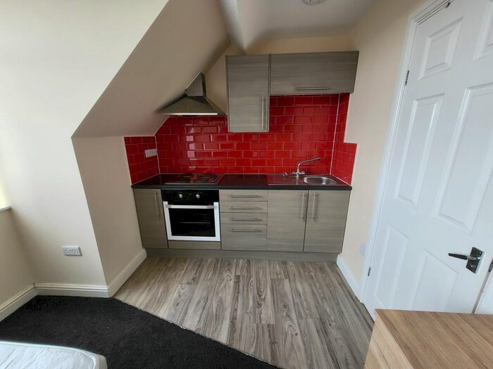 1 Bedroom Studio To Rent In Flat, York House, Cleveland Street, DN1