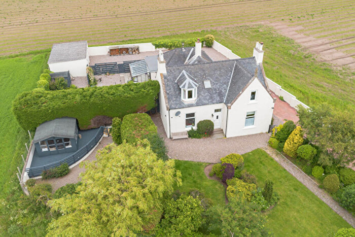 5 Bedroom Farm House For Sale In Dryleys, Montrose, DD10