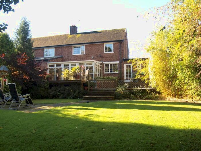 3 Bedroom SemiDetached House For Sale In Thorn Lane, Hartford, CW8