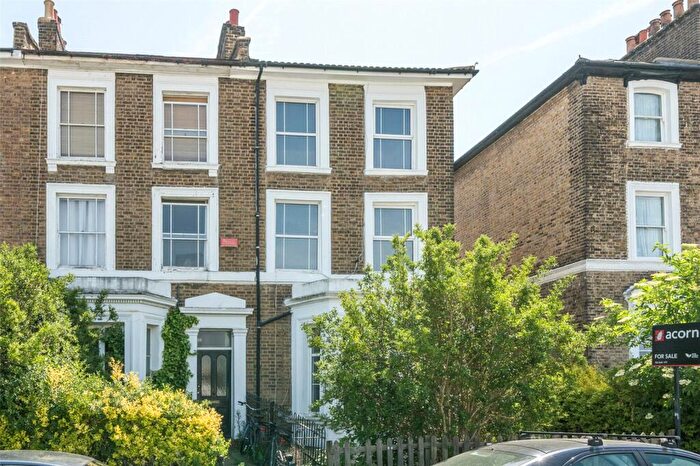 2 Bedroom Apartment For Sale In Upper Brockley Road, London, SE4