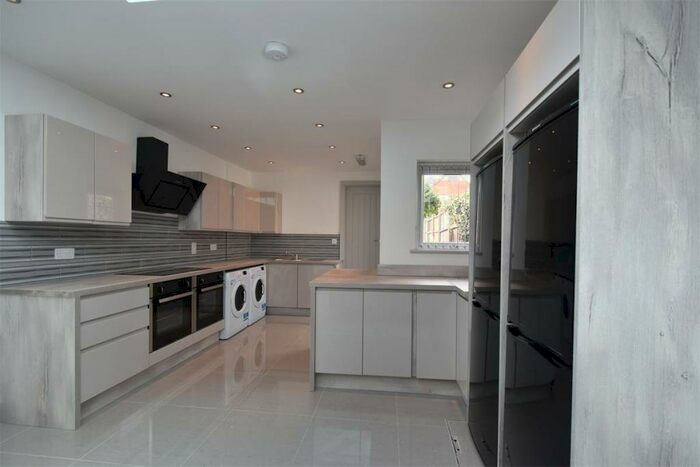 7 Bedroom Terraced House To Rent In / Academic Year Newly Refurbished Double En-suite Student House, Selly Oak, Free Ultrafast M Broadband, B29