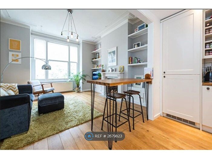 1 Bedroom Flat To Rent In Loftus Road, London, W12