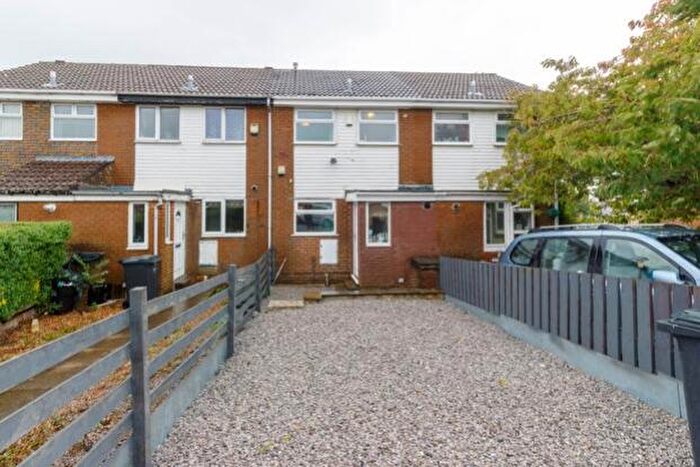 2 Bedroom Terraced House To Rent In Heathmoor Close, Halifax, HX2
