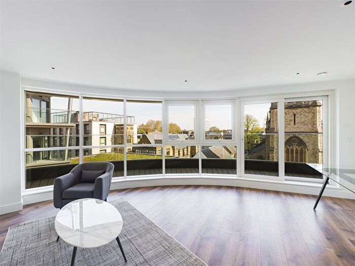 2 Bedroom Flat To Rent In Quartz House, Dickens Yard, New Broadway, London, W5