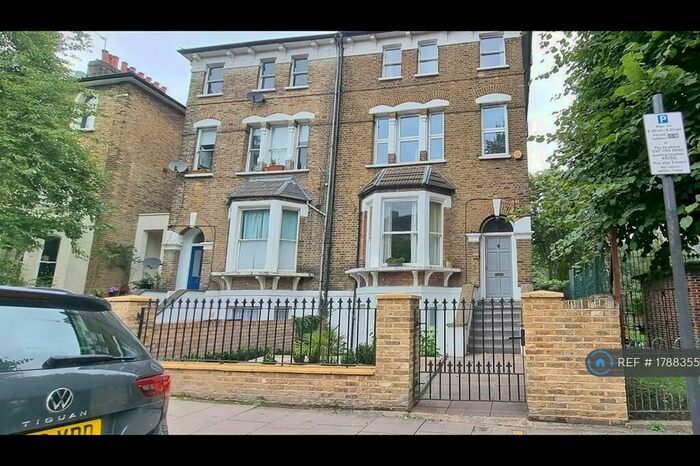 2 Bedroom Semi-Detached House To Rent In Tufnell Park Road, London, N7