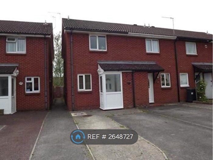 2 Bedroom End Of Terrace House To Rent In Tincleton Gardens, Bournemouth, BH9