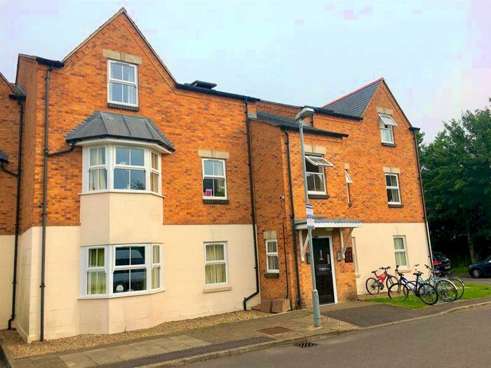 2 Bedroom Apartment To Rent In Agnes Court, East Oxford, OX4