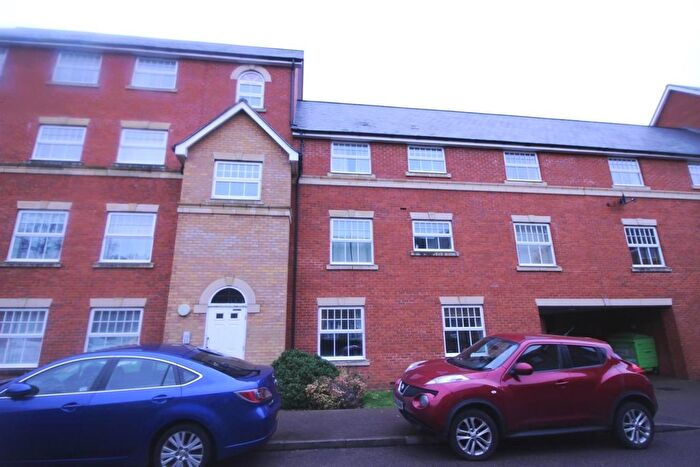 1 Bedroom Flat To Rent In Maylon Close, Braintree, CM7