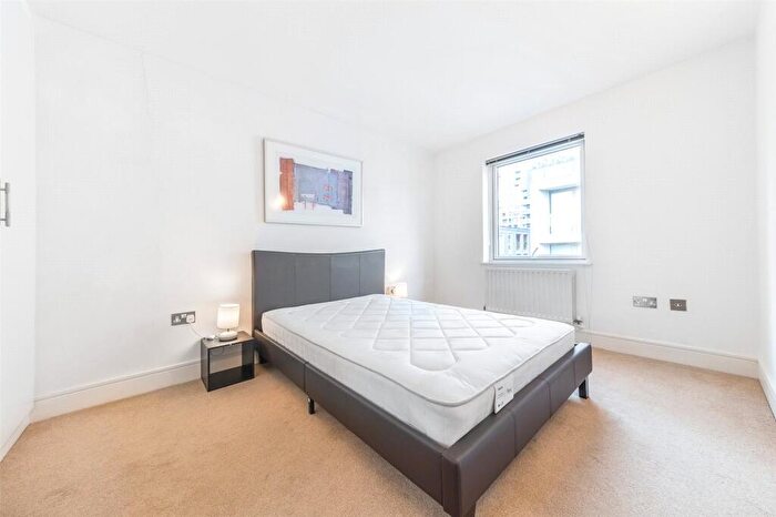 2 Bedroom Apartment To Rent In Constable House, Cassilis Road, London, E14