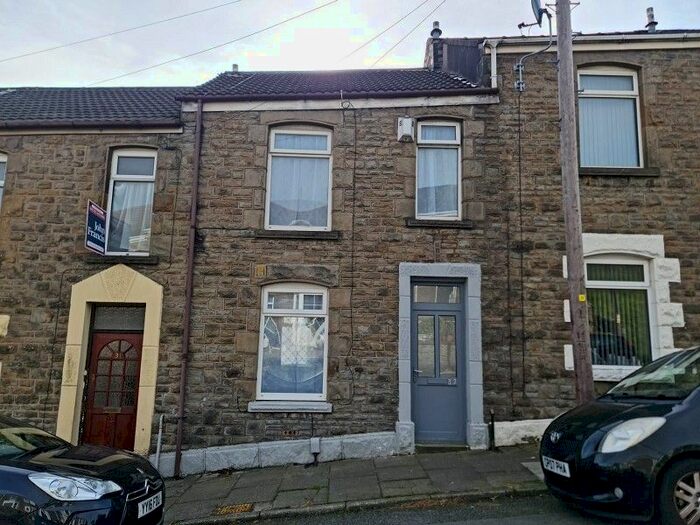 3 Bedroom Terraced House To Rent In Stepney Street, Cwmbwrla, Swansea, City And County Of Swansea., SA5