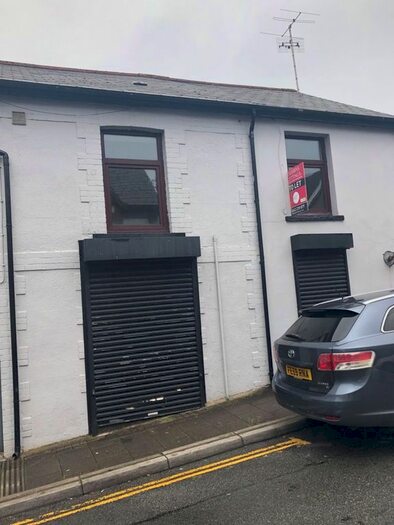1 Bedroom Flat To Rent In Brook Street, Tonypandy CF40