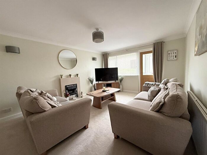 2 Bedroom End Terrace House For Sale In Brackenthwaite, Ackalm, TS5