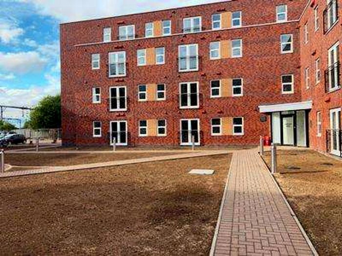 1 Bedroom Apartment To Rent In Woodside Park Rugby, CV21