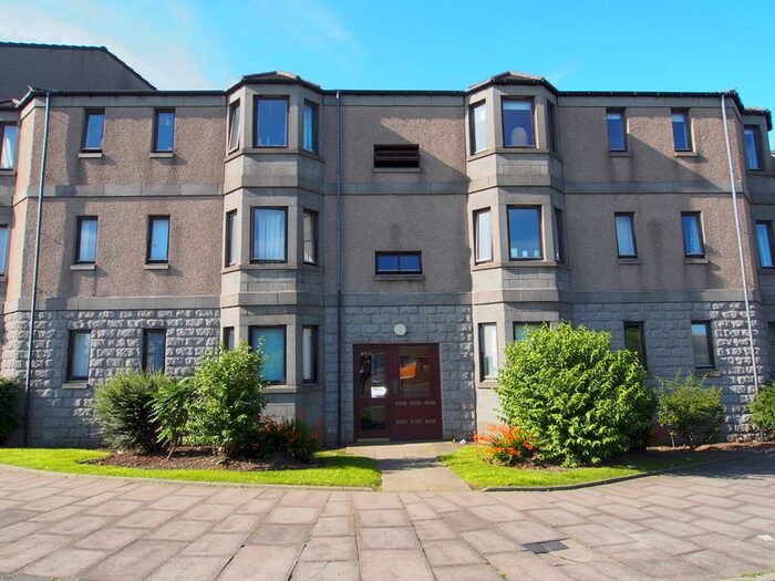 3 Bedroom Flat To Rent In Errol Street, Aberdeen, AB24