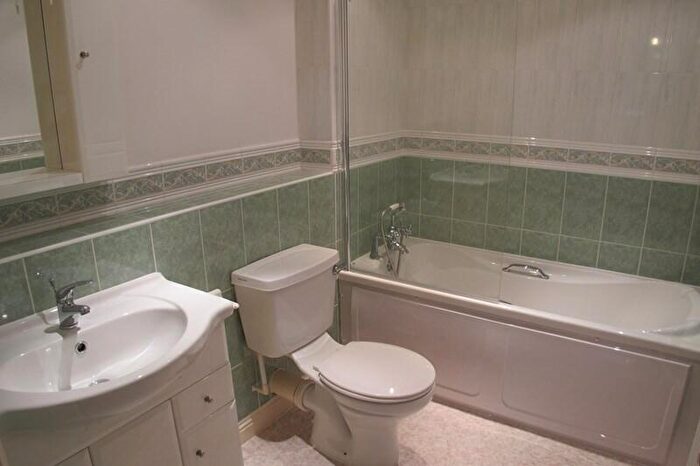 2 Bedroom Apartment To Rent In Arundel House, Northlands Road, Southampton, Hampshire, SO15