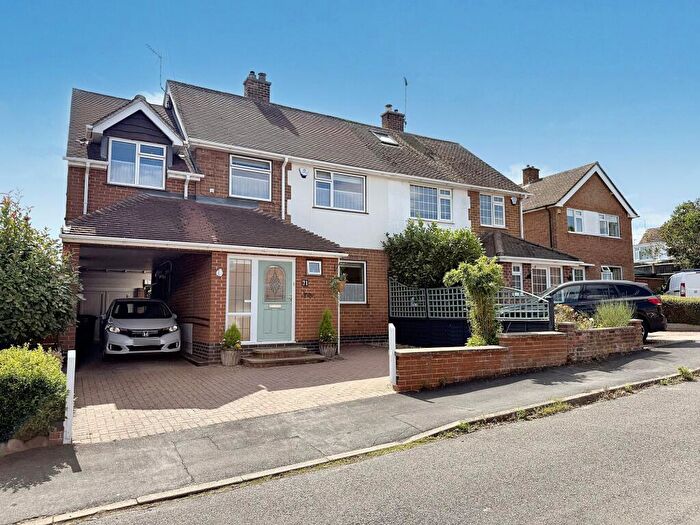 4 Bedroom Semi-Detached House For Sale In St. Marys Road, Sileby, LE12