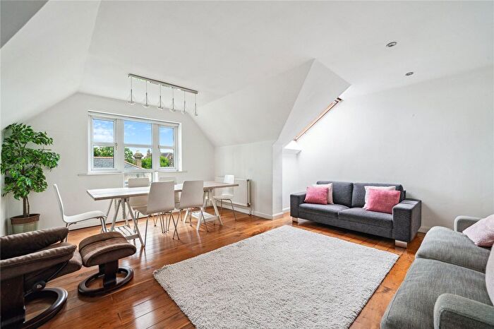 2 Bedroom Flat For Sale In St. James's Drive, SW12
