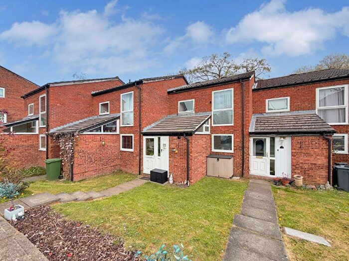 3 Bedroom Terraced House For Sale In Brookscroft, Linton Glade, CR0