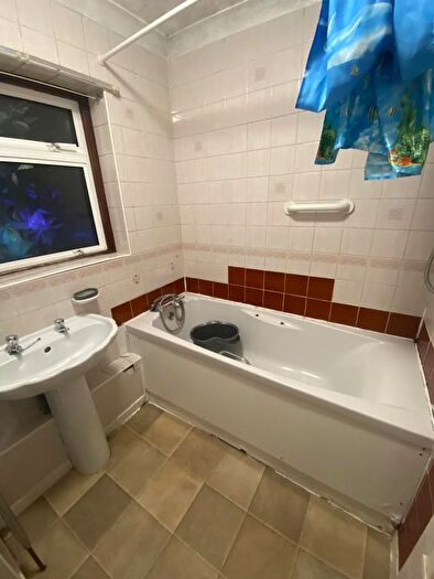 4 Bedroom Terraced House To Rent In Muggeridge Road, Dagenham, RM10