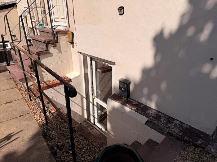 1 Bedroom Flat To Rent In High Street, Bath, BA2