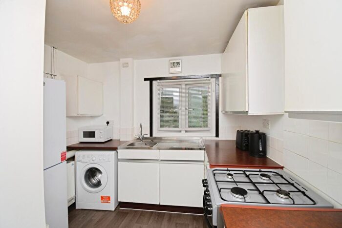 1 Bedroom Flat To Rent In Cyprus Place, Beckton, London, E6