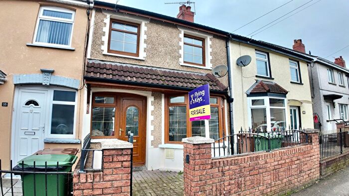 3 Bedroom Property For Sale In Bedwellty Road, Cefn Fforest, NP12