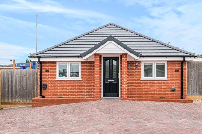 1 Bedroom Detached Bungalow To Rent In Riverdale Estate, Vale Road, Tonbridge, TN9