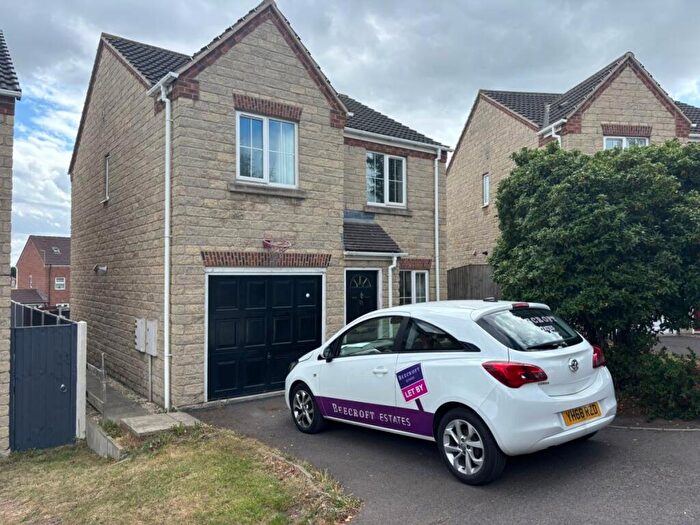 3 Bedroom Detached House To Rent In Thornton Road, Kendray, S70