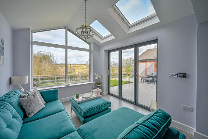 4 Bedroom Detached House For Sale In Spire Close, Ashbourne, DE6