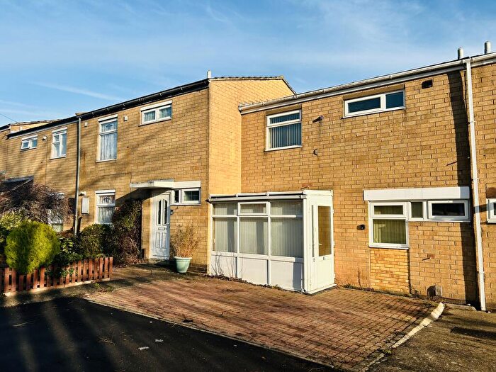 3 Bedroom Terraced House To Rent In Cromarty Close, Sinfin, Derby, DE24